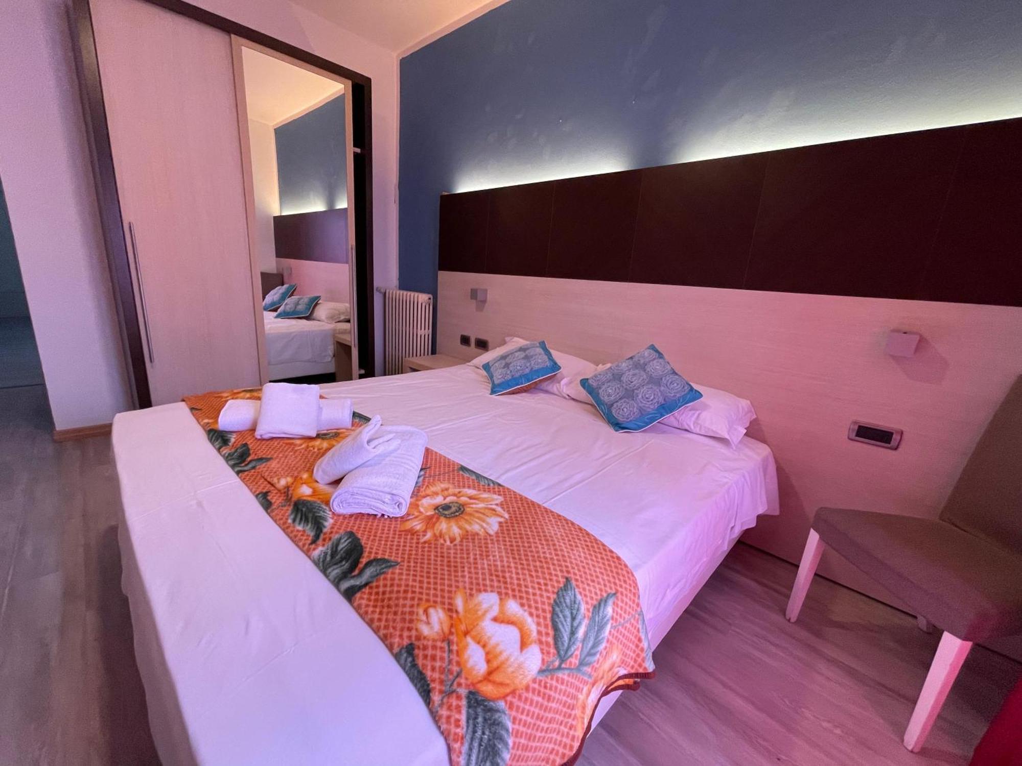 Hotel & Restaurant San Marco Ab 托斯科拉诺-马德尔诺 外观 照片